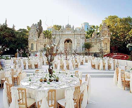 Dolmabahçe-Palace01